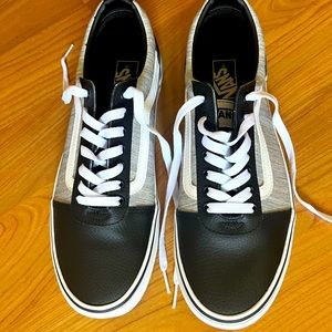 Vans Ward Style Lo Platform Sneakers